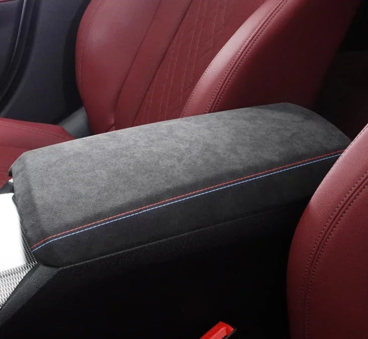 ALCANTARA / CARBON FIBER LEATHER ARMREST TRIM FOR G20 / G22 / G23 / G28 / G42 / G80 / G82 / G87 BMW 2 / 3 / 4 SERIES